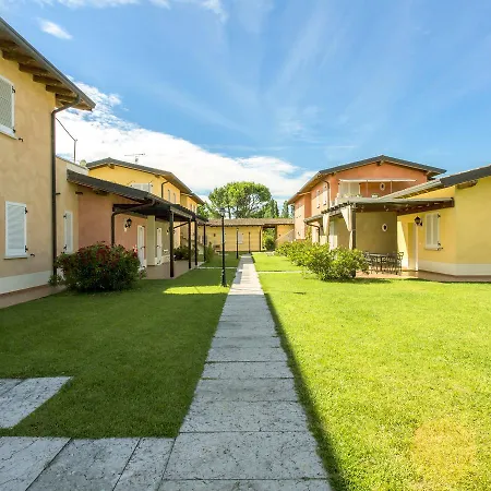 Corte Quadrilocale بيت للعطل مانربا ديل جاردا